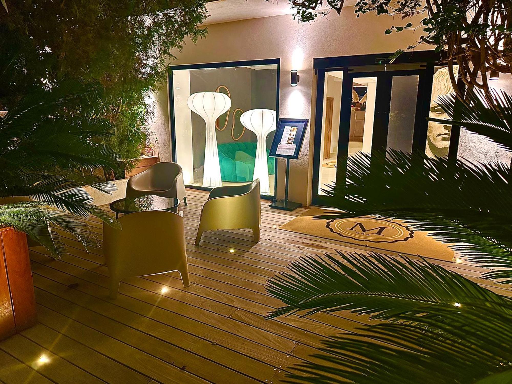 Hotel Le Mistral Πόρτο Βέκιο Εξωτερικό φωτογραφία