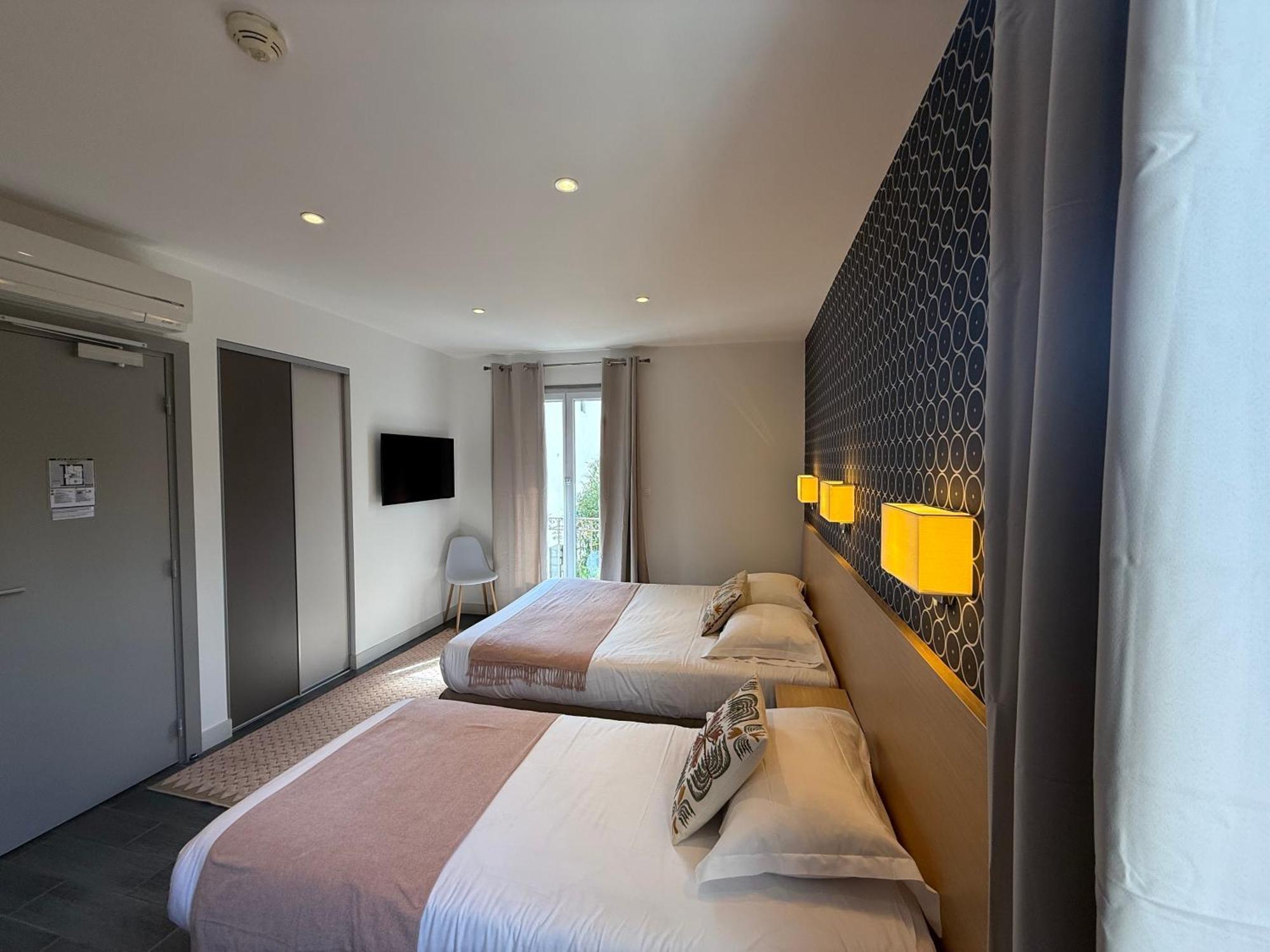 Hotel Le Mistral Πόρτο Βέκιο Εξωτερικό φωτογραφία